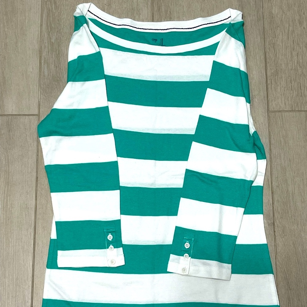 Gap 3/4 sleeve top
